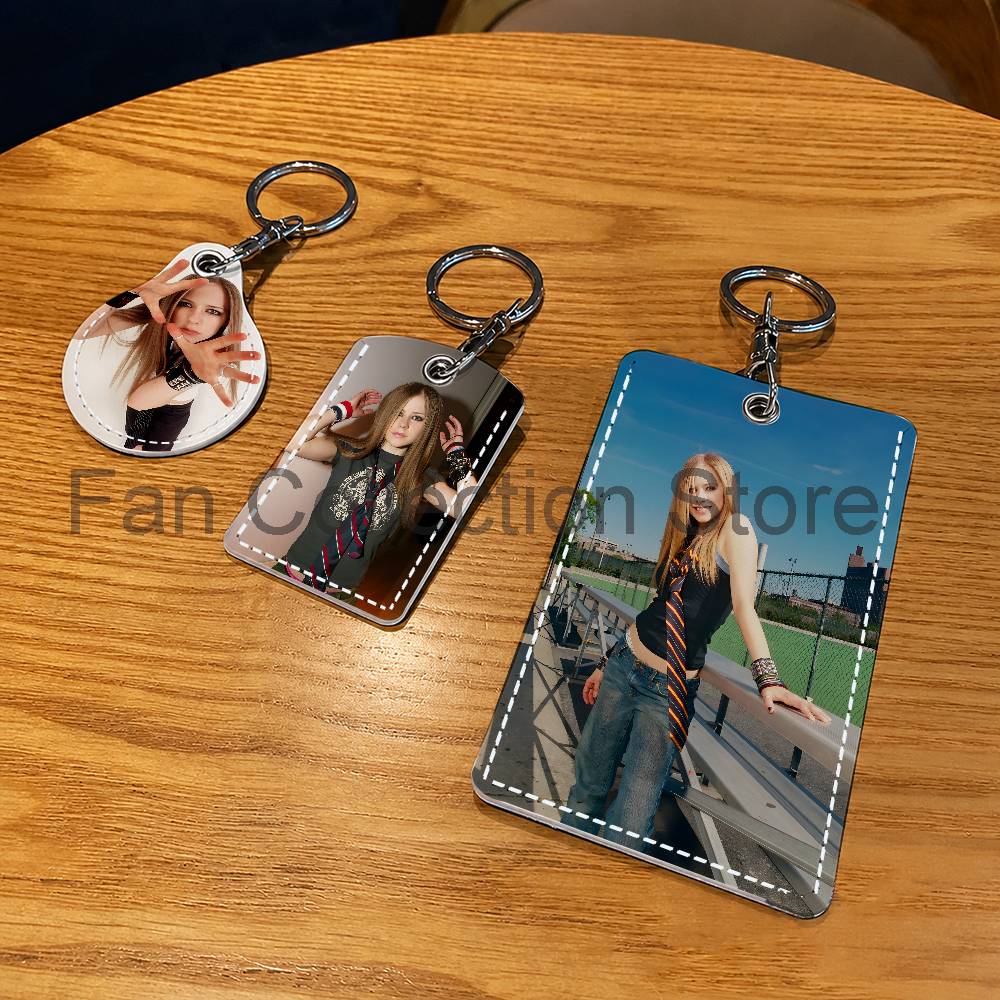 Breloczek z wizerunkiem piosen – Leatherwork Keychain recenzja i cena