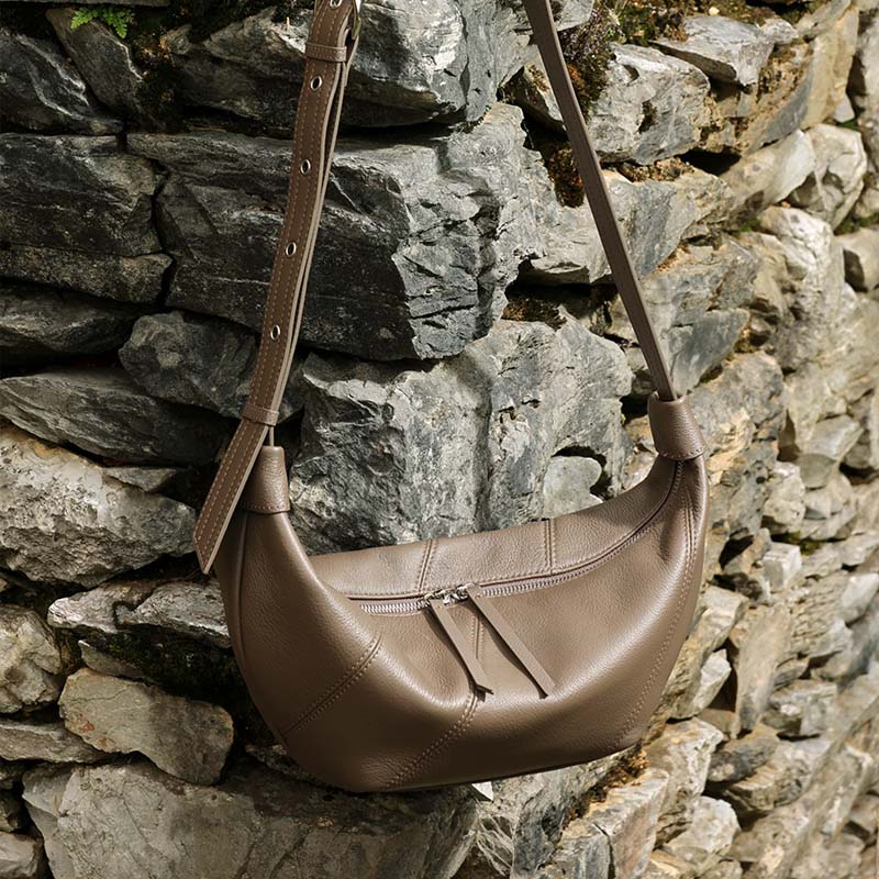 Luksusowa torebka crossbody z  – Vintage Leatherwork recenzja i cena