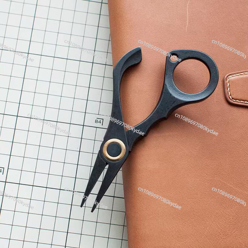 Szczypce do wyciągania igieł z – Leatherwork Hand Sewing Needles recenzja i cena